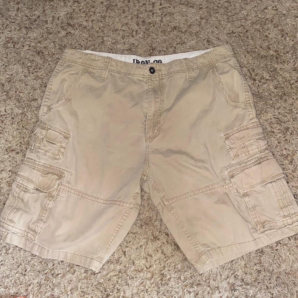 men’s cargo shorts